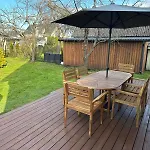 Vila Cozy Private House With Backyard And Hot Tub
