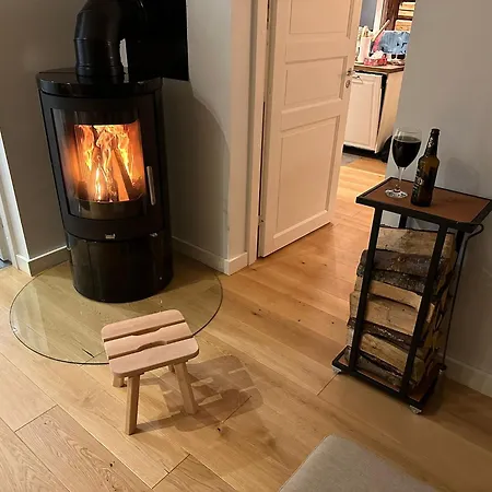 Cozy Private House With Backyard And Hot Tub *